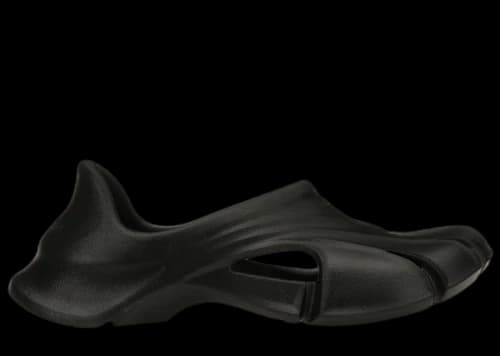 Balenciaga Mold Closed In Black