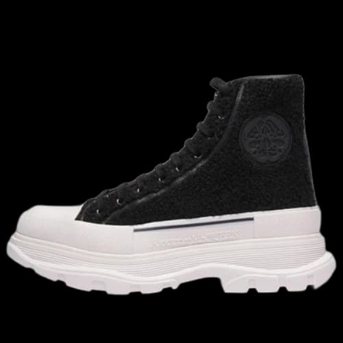 Alexander McQueen Tread Slick Boots 'Black Beige'