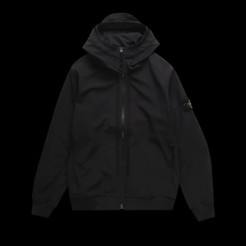 STONE ISLAND Soft Shell-r Hooded Jacket 'Black'