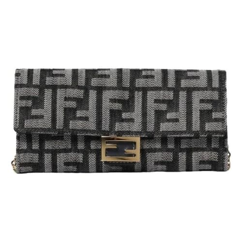 Fendi FW25 Baguette Chain Wallet 'Black' (Women's)