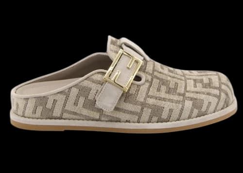 Fendi Feel Dove Grey Chenille (Women's)