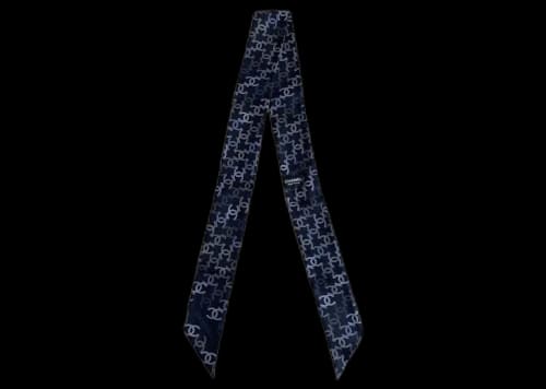 Chanel CC Logo Scarf Black