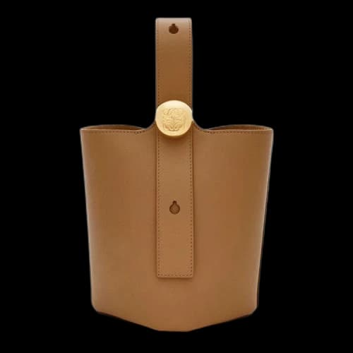 Loewe Pebble Bucket Mini 'Oak'