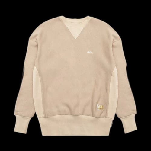 Advisory Board Crystals Tri Tone Crewneck Sweatshirt 'Ecru'