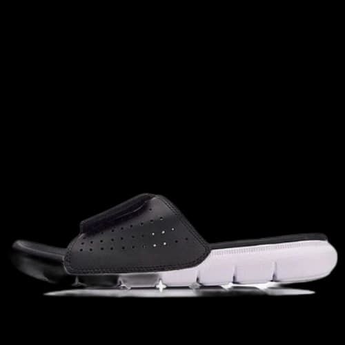 Li-Ning Wade Lifestyle Slides 'Black White'