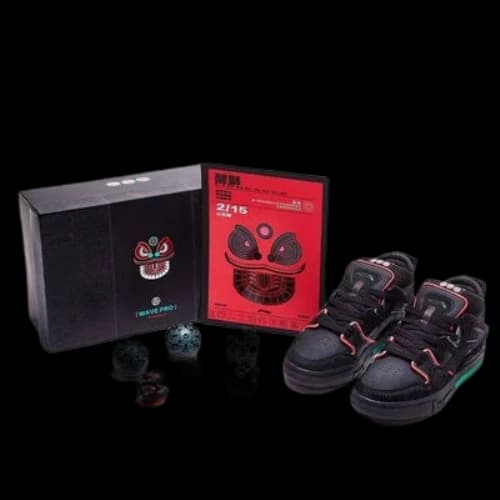 Li-Ning Wave Pro 'Dacing Lion Special Box' (Women's)