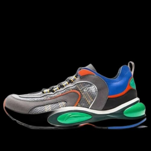 Li-Ning V8