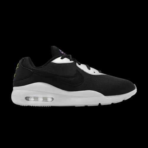 Nike Air Max Oketo WNTR 'Black White Green'