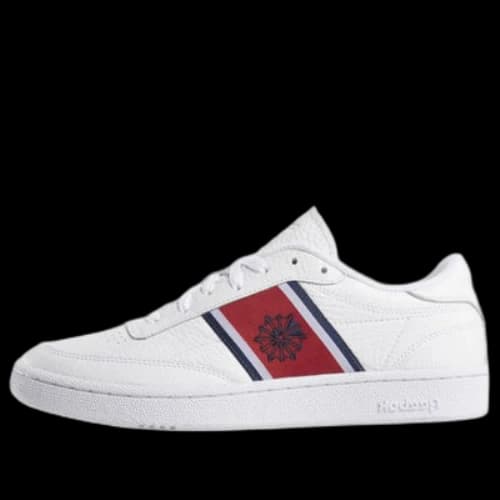 Reebok Club C 85 STARCREST (Women's)
