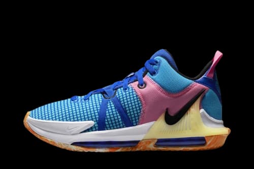 Nike LeBron Witness 7 'Hyper Royal Pink'