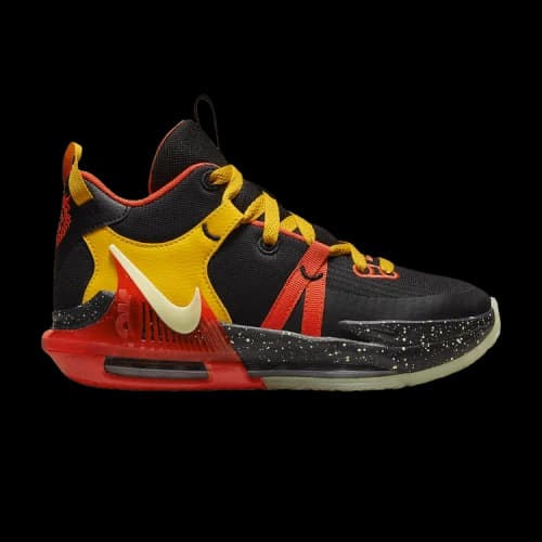 (GS) Nike LeBron Witness 7 'Black Bright Crimson Speckled'
