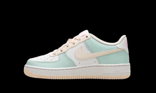 Nike Air Force 1 Low Emerald Rise Guava Ice (GS)