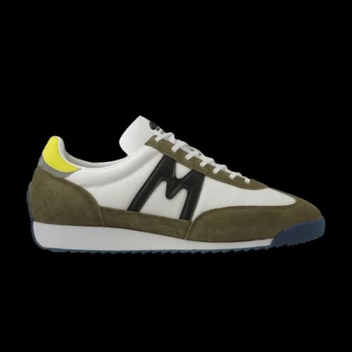 Karhu Mestari 'Capers Jet Black'