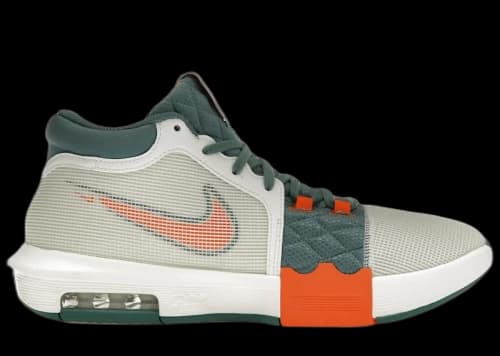 Nike LeBron Witness 8 Canon