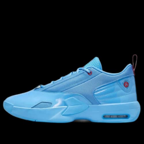 Air Jordan Max Aura 6 'University Blue Red'