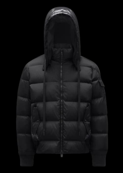 Moncler Deschamps Short Down Jacket Black