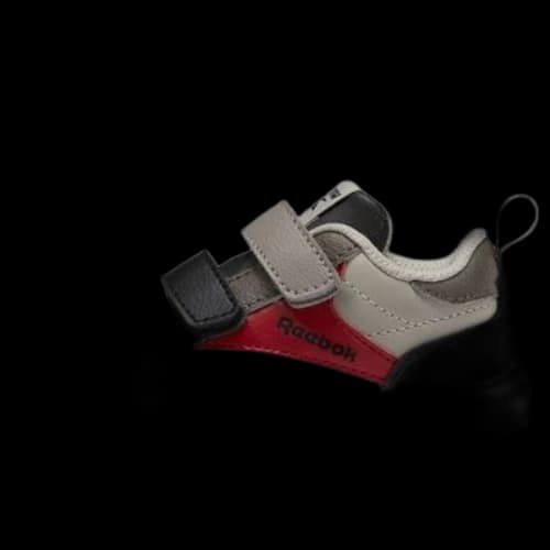 (TD) Reebok Weebok Clasp Low