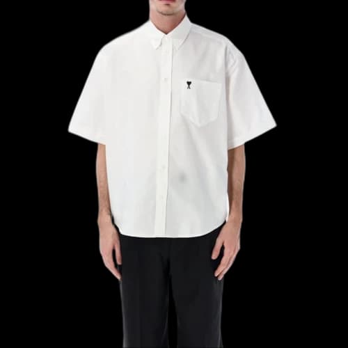 Amiparis Short-Sleeved Curved Hem Shirt