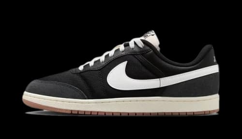 Jordan Skyline Low Black Summit White