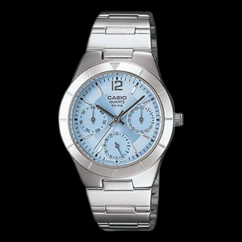 CASIO ue Series Waterproof Quartz 33mm /Blue Silver Analog