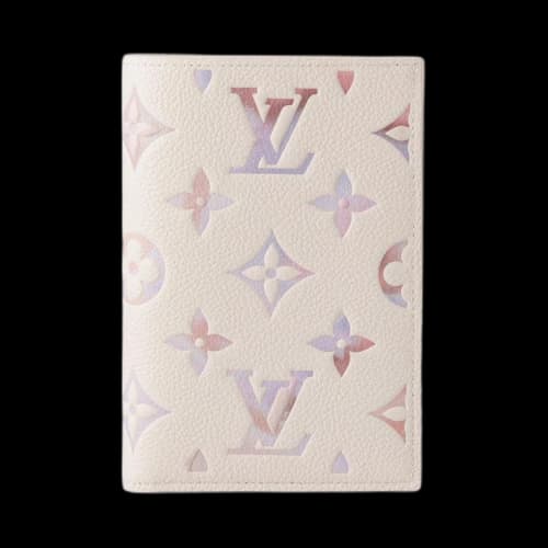 Louis Vuitton Passport Cover 'Dream Beige Embossed Cowhide Leather'