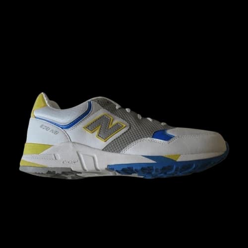 New Balance 850