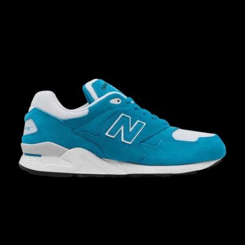 New Balance 878