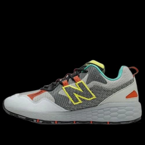 New Balance Fresh Foam Crag v2 'Grey Yellow'