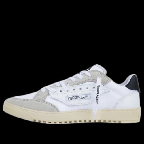 Off-White Low-Top Sneakers White
