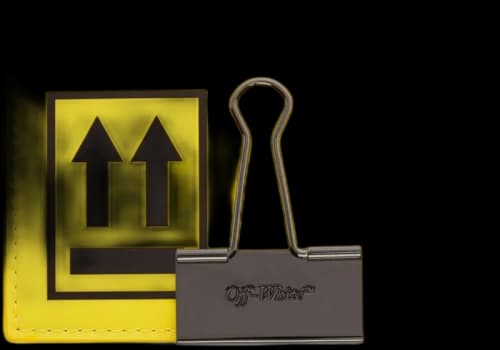 OFF-WHITE Arrows Card Holder Yellow Black