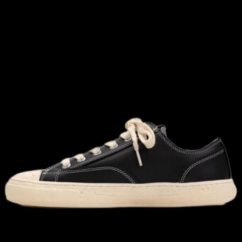 Maison MIHARA YASUHIRO PAST Sole 6 - Hole Leather Low-top Sneaker 'Black'