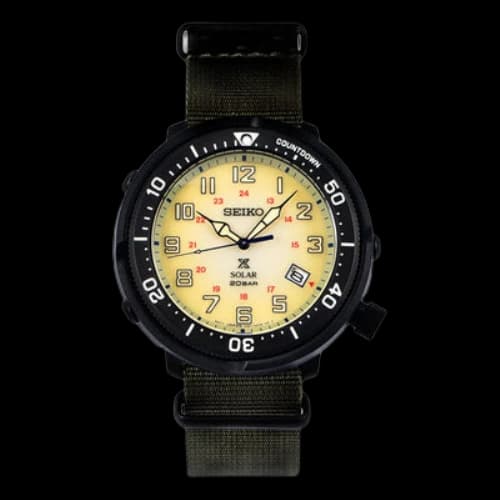 SEIKO Sports Solar Energy quartz Black Yellow