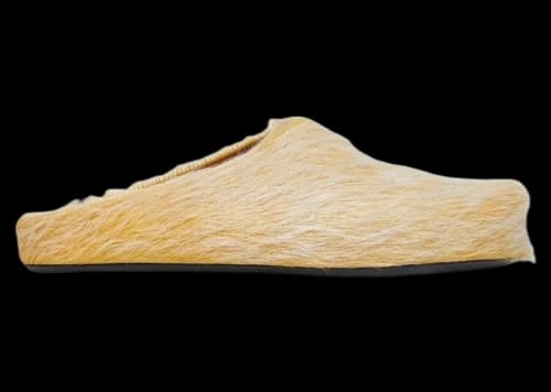 Marni Long Hair Calfskin Fussbett Sabot Mule Yellow