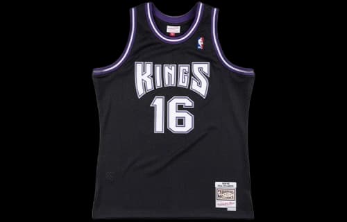Mitchell & Ness NBA Swingman Jersey 'Sacramento Kings - Peja Stojakovi 2001-02'