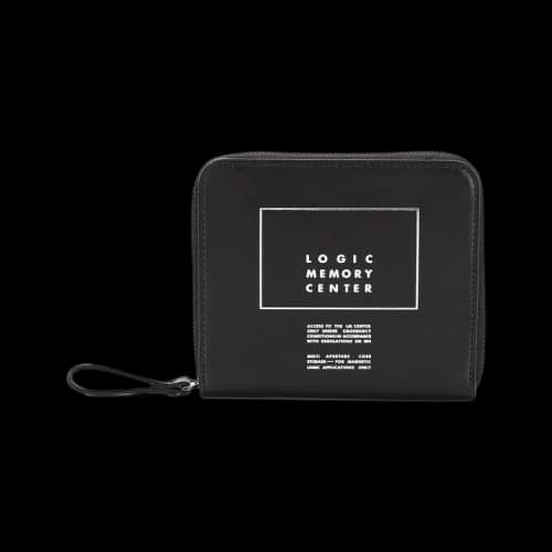 Undercover Space Odyssey Slogan Zipped Wallet 'Black'