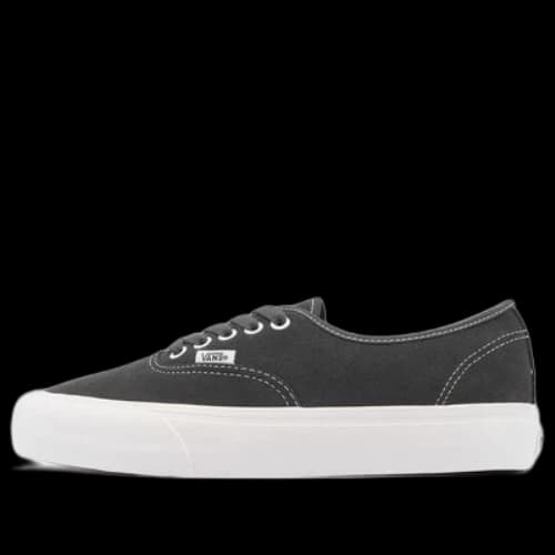 Vans Authentic VR3