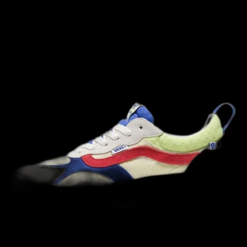 Vans UltraRange Neo VR3 'White Blue Red'