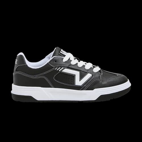 Vans Upland Black White