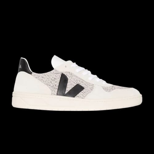 Veja V-10 'Flannel Snow Black'
