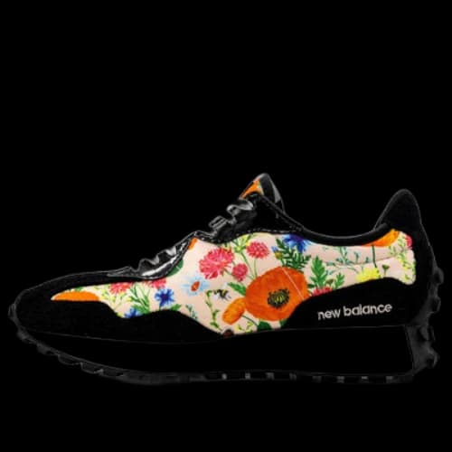 New Balance 327 'Black flower' (Women's)