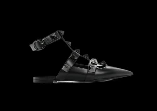 Valentino Garavani Roman Studs Sandals Black (Women's)