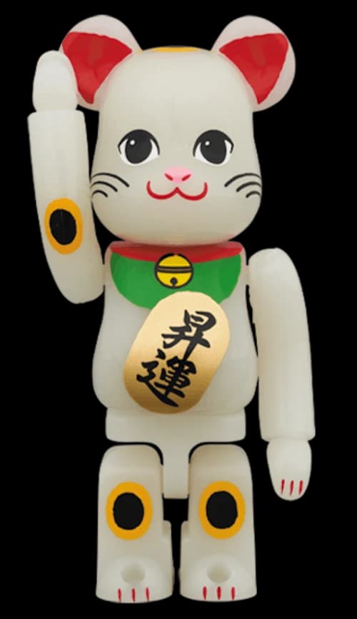 Bearbrick Lucky Cat 100% phosphorescent