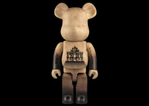 Bearbrick x Ruins of Saint Paul's 1000% Brown