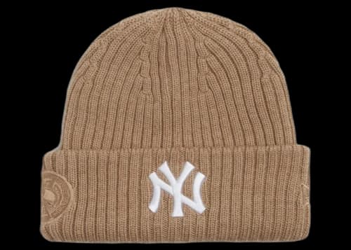 Kith New Era for New York Yankees Beanie Chestnut