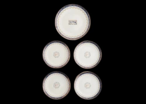Kith Treats Hanukkah Plate Set Silk