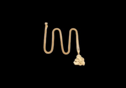 Palace Tri-Snake Pendant Gold