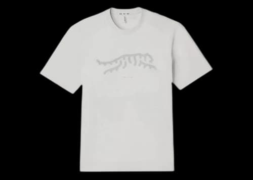 Sun Day Red x Tiger Woods The Logo T-Shirt Moon