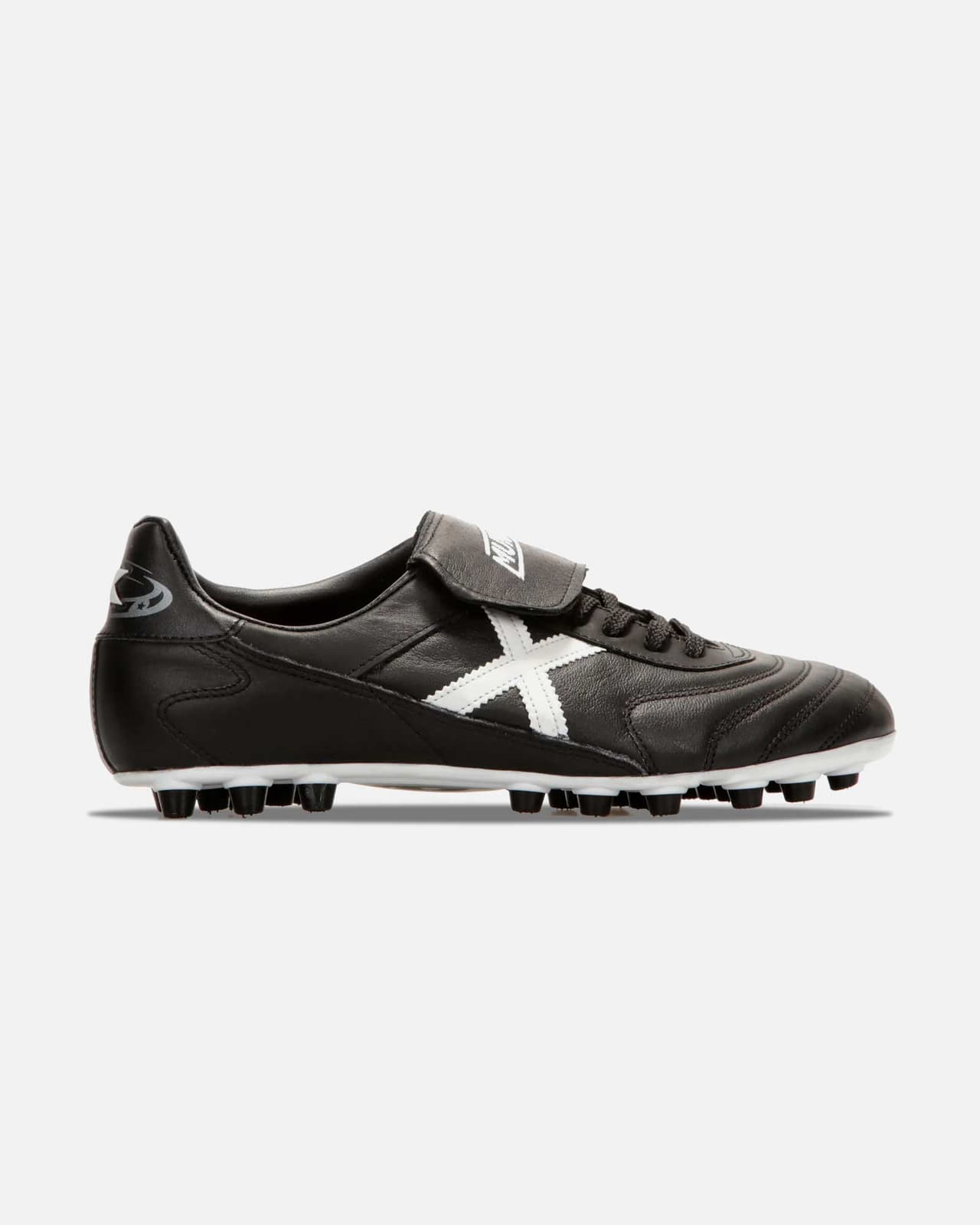 Munich Botas de fútbol Mundial AG