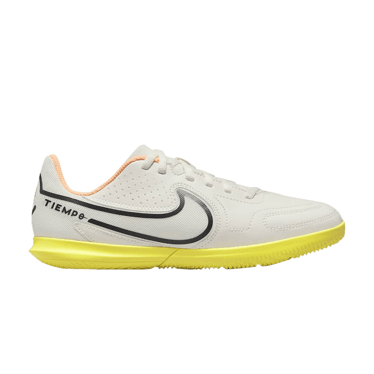 (GS) Nike Tiempo Legend 9 Club IC 'Phantom Yellow Strike'