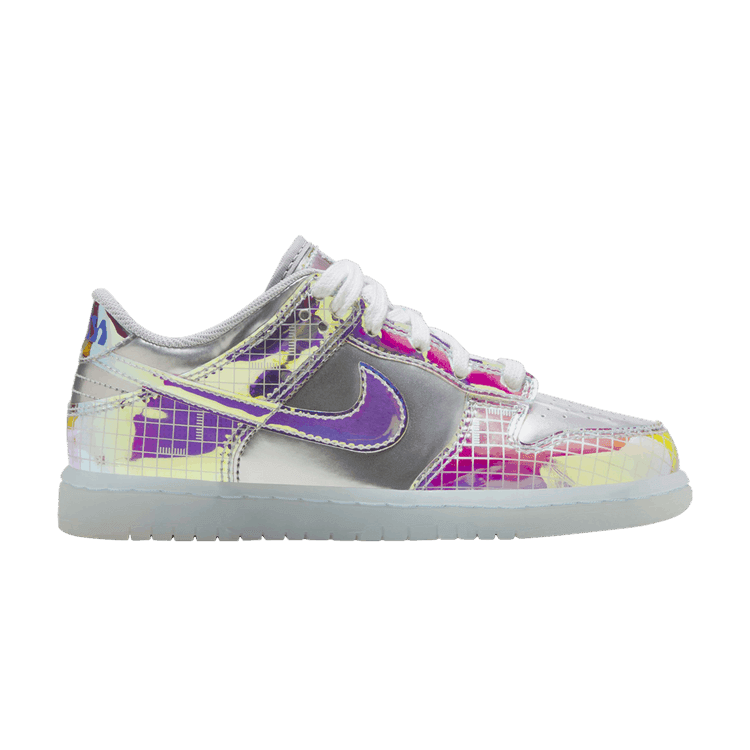 Nike Dunk Low SE Be True to Your DNA Hyperflat (PS)